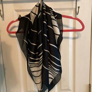 Elegant Black and White Scarf